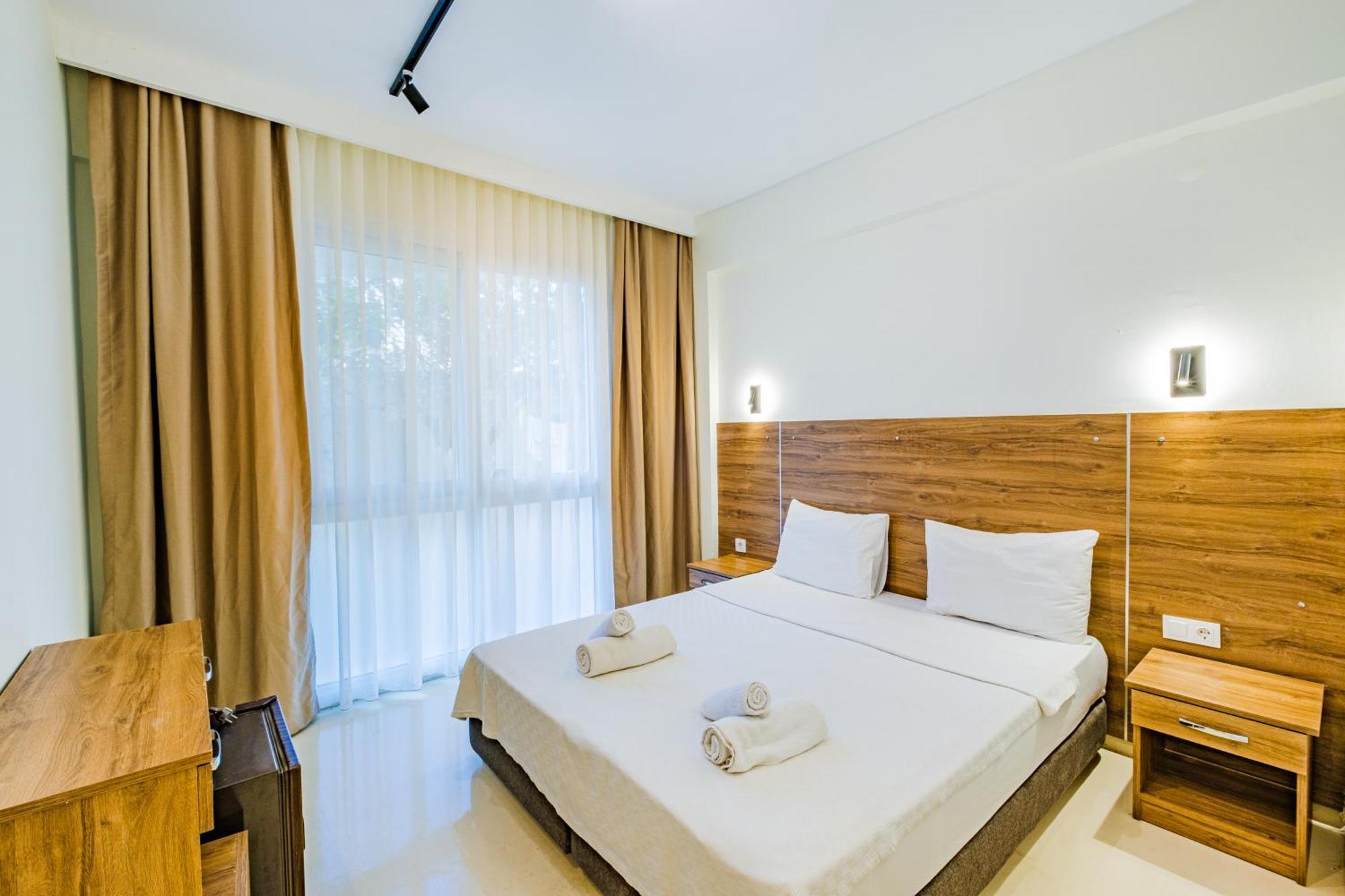 La Moda Beach Hotel Kas Exterior photo