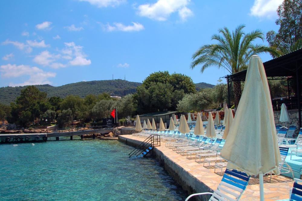 La Moda Beach Hotel Kas Exterior photo